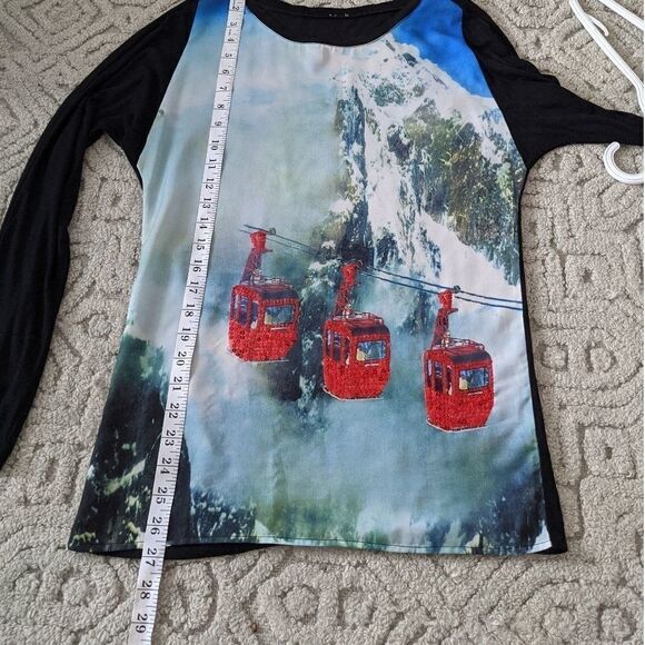RED Gondola cable car print shirt size S @X - Picture 7 of 9